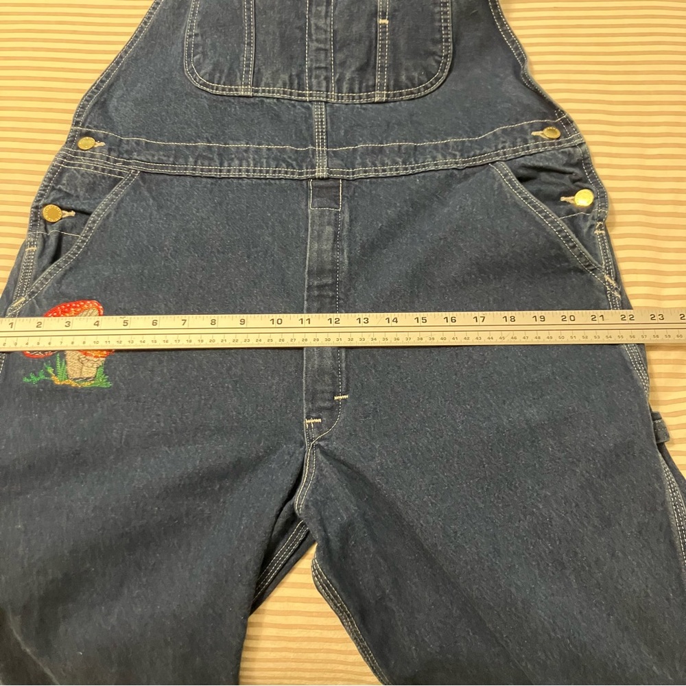 Garden Gnome/Mushroom embroidered Dickies overalls - Picture 10 of 14